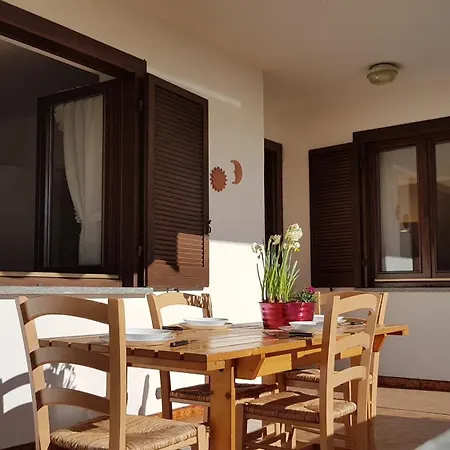 Isa カステッレット・ソプラ・ティチーノ