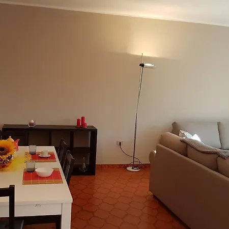 Διαμέρισμα Isa Castelletto sopra Ticino