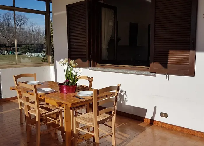 Διαμέρισμα Isa Castelletto sopra Ticino